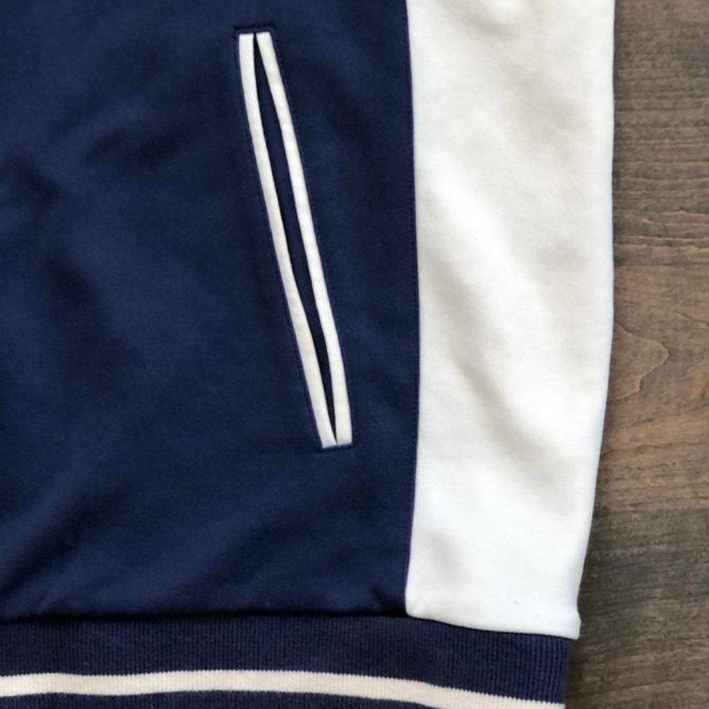 Light Jacket - image 5